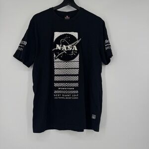 Southpole NASA Next Giant Leap Graphic T-Shirt Black Mens Large Chenille Patch